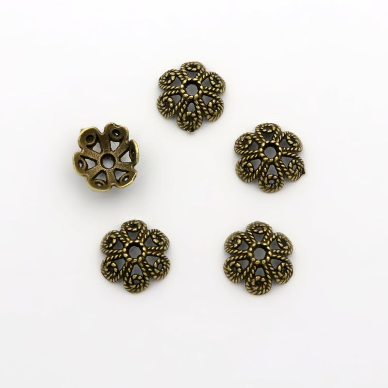 50 個の花中空ルーススペーサービーズキャップジュエリー作成 - Jewelry Making Business のレビューと価格