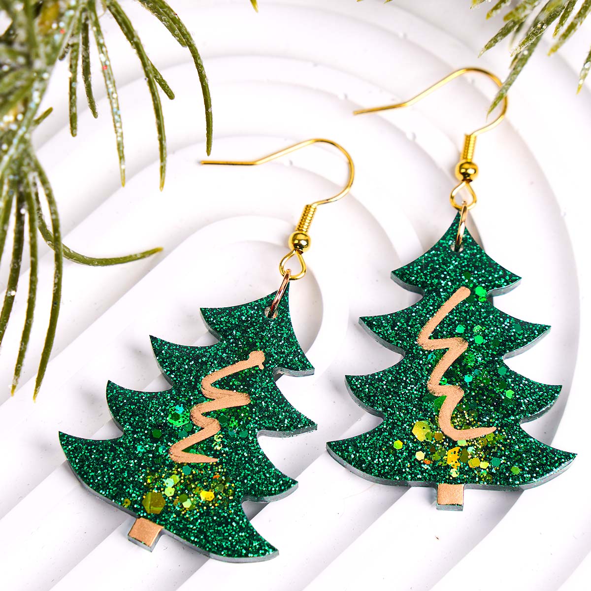 3Dクリスマスツリーペンダントシリコンモールド DIY手作り - Resin Mold Jewelry のレビューと価格