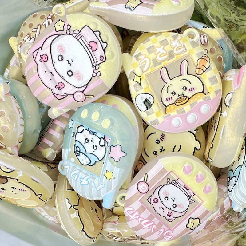 漫画風発光プリントのちいかわ穴あきキーホルダーバッグペンダン - Jewelry Making With Beads のレビューと価格