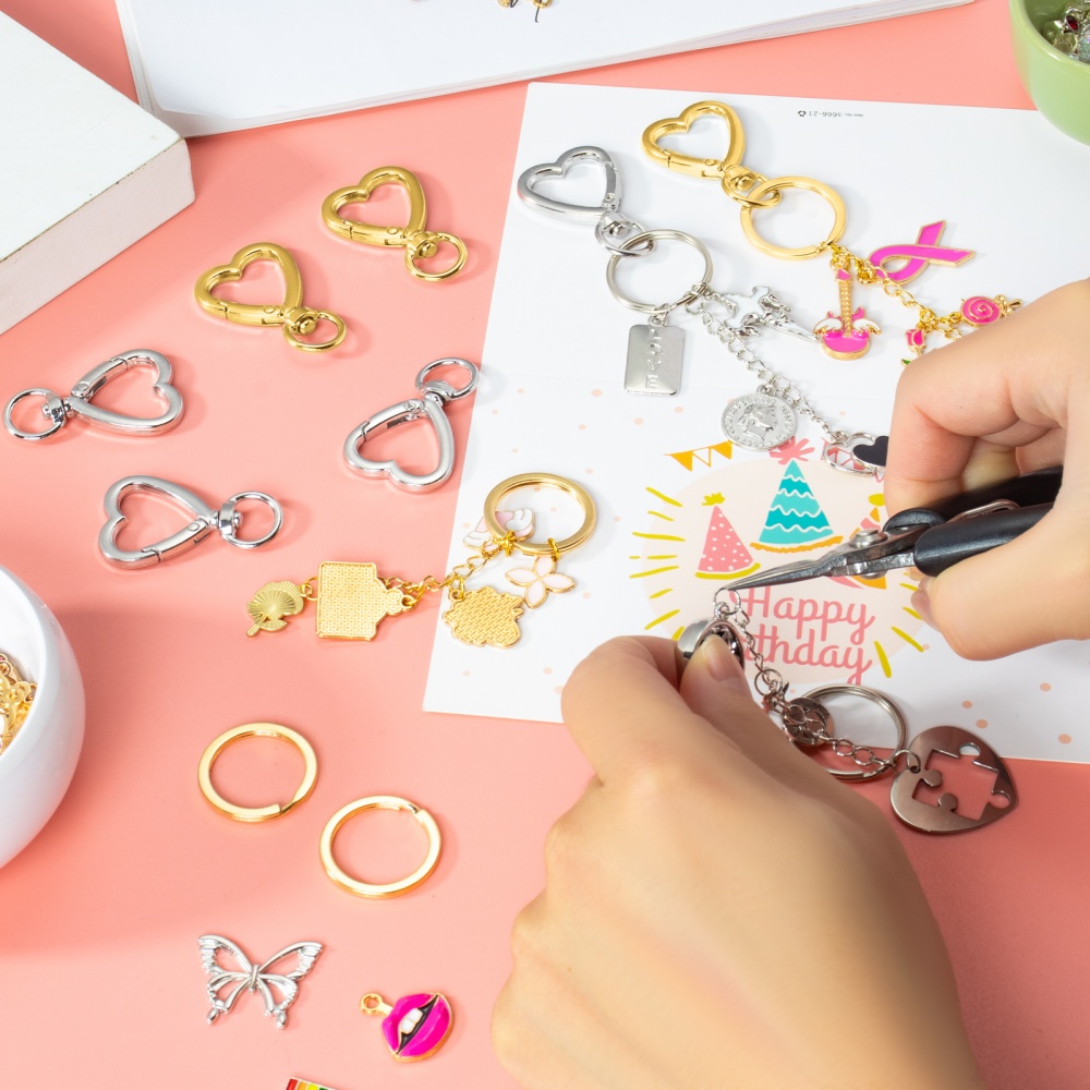 10個入り メタルハートロブスタークラスプ スイベルランヤー - Jewelry Making Kit For Beginners のレビューと価格