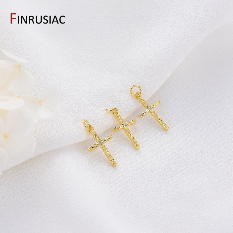 14K ゴールドメッキ真鍮クロス/ロンドン記念碑ペンダントジ - Jewelry Making In London のレビューと価格